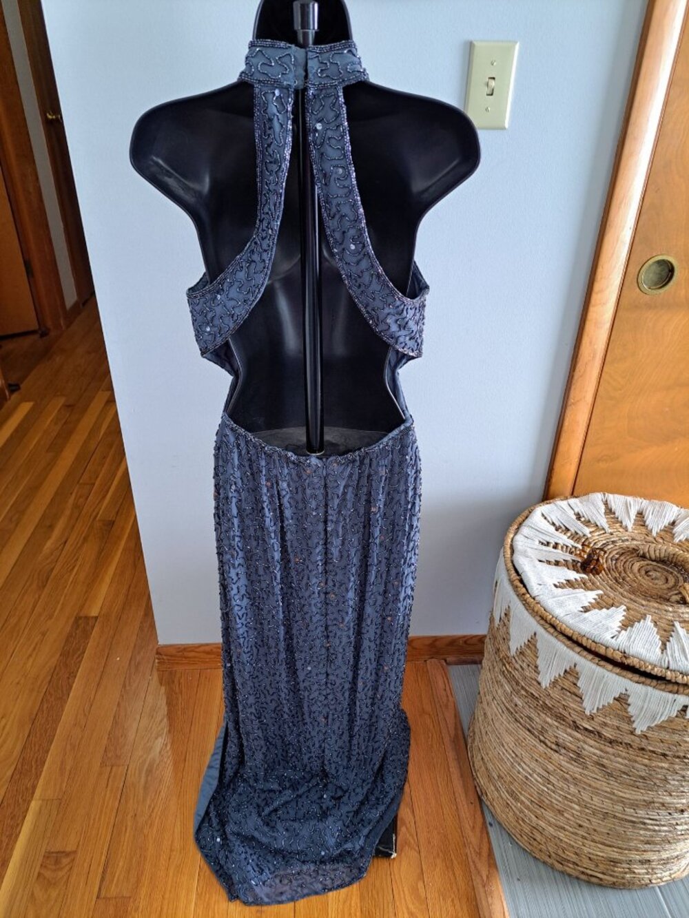 Andretta Donnatello Beaded Halter Neck Maxi Gown Dress Open Back Slit L Formal - Picture 4 of 13
